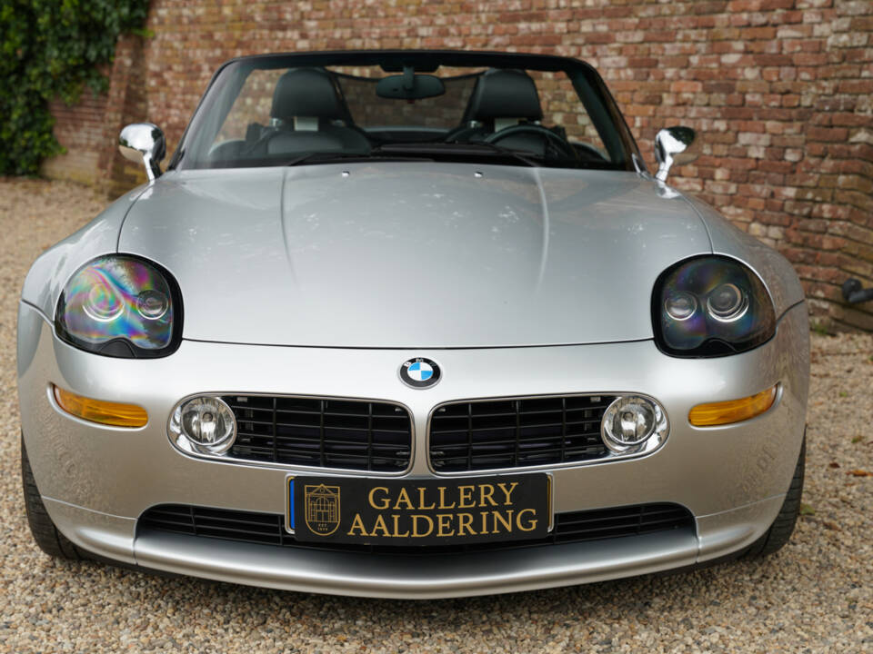 Image 5/50 of BMW Z8 (2000)