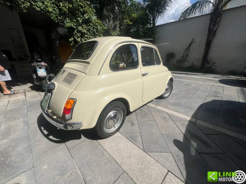 Image 6/10 of FIAT 500 L (1971)