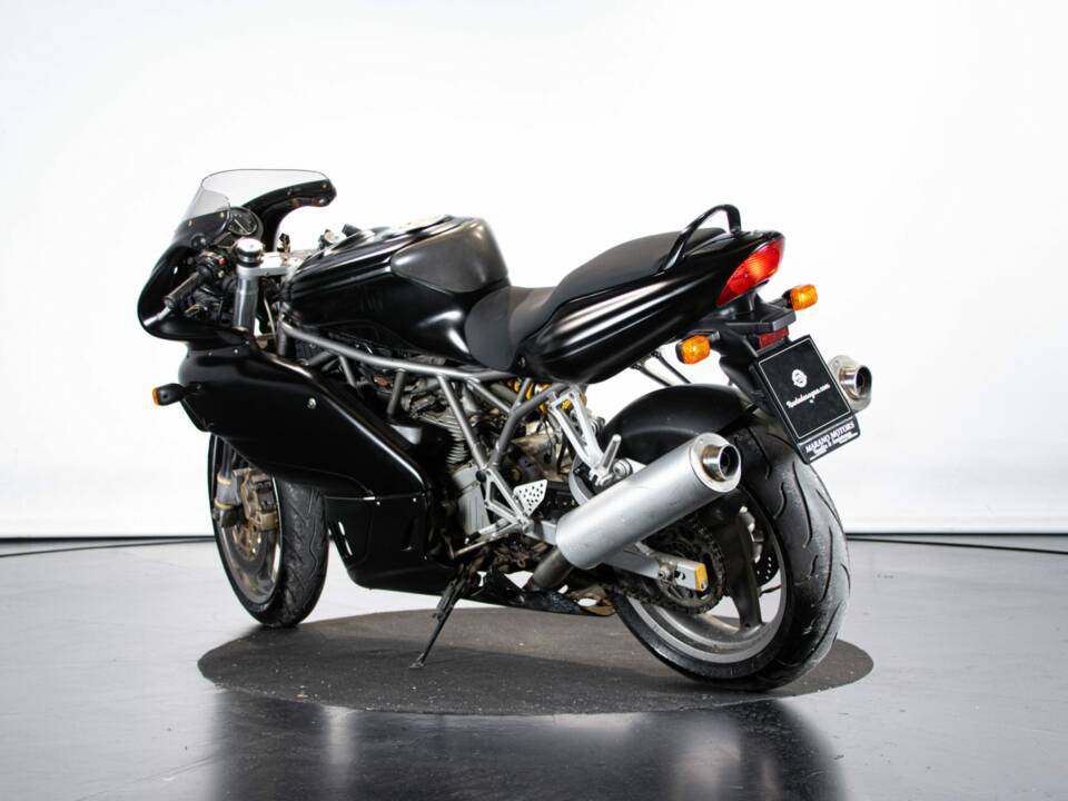 Immagine 2/50 di Ducati 750 SS i.e. (2001)