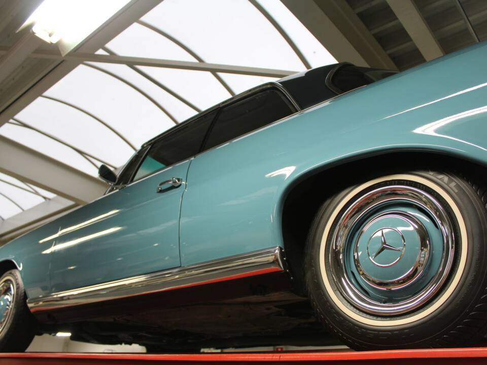 Bild 10/50 von Mercedes-Benz 250 SE (1967)