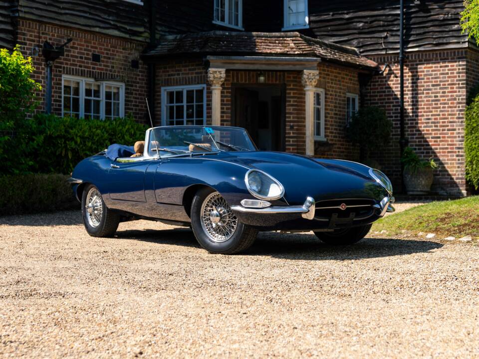 Bild 48/50 von Jaguar XK-E (1967)