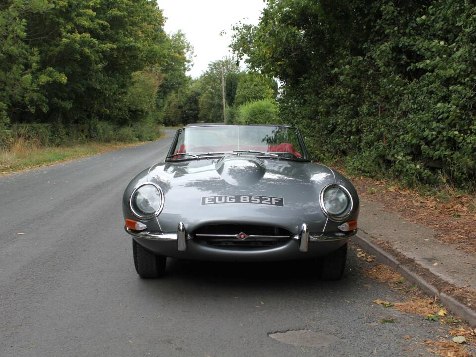 Imagen 2/19 de Jaguar E-Type 4.2 (1967)