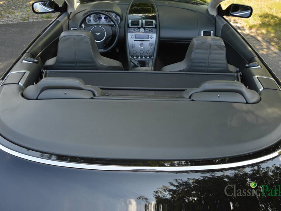 Bild 44/50 von Aston Martin DB 9 Volante (2005)