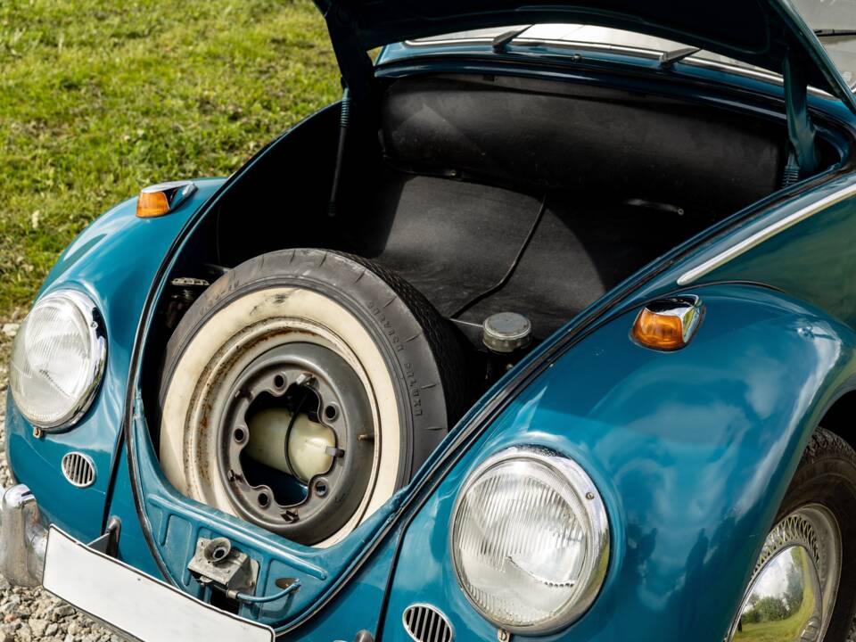 Bild 6/40 von Volkswagen Käfer 1300 (1965)