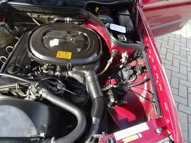 Bild 13/14 von Mercedes-Benz 230 E (1987)