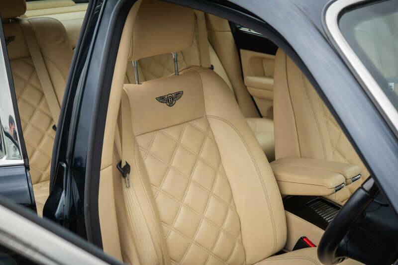 Image 40/47 of Bentley Arnage T (2005)