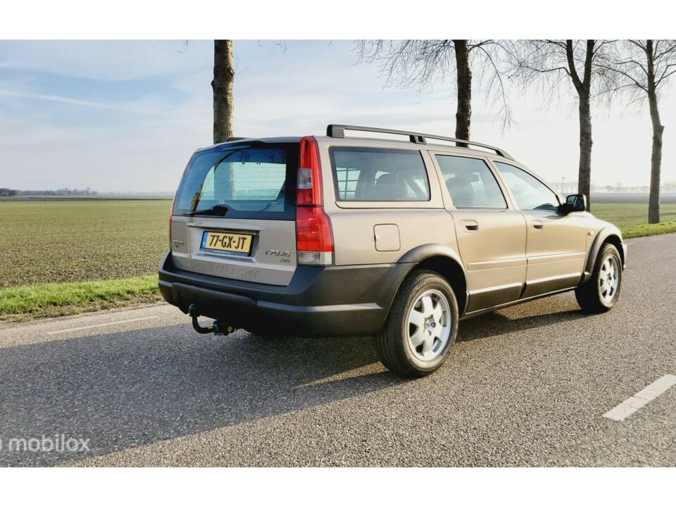 Bild 8/29 von Volvo XC70 2.4T (2001)