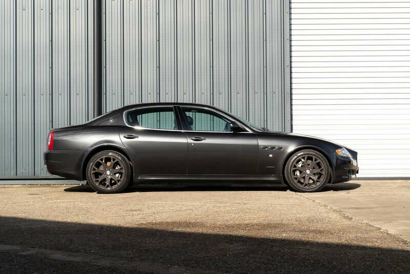 Image 5/50 of Maserati Quattroporte S 4.7 (2009)