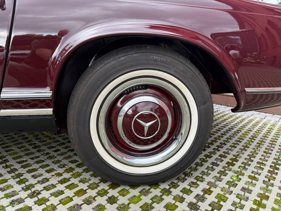 Image 5/26 de Mercedes-Benz 230 SL (1965)