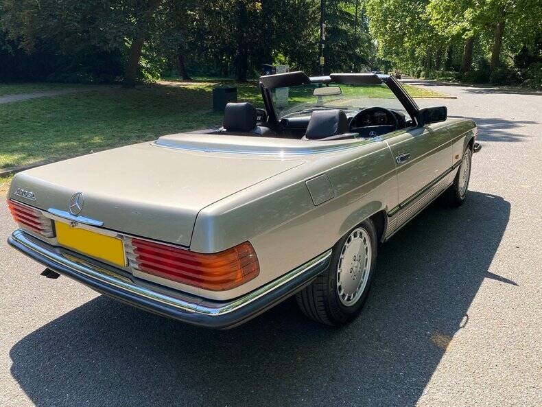 Immagine 12/50 di Mercedes-Benz 420 SL (1989)