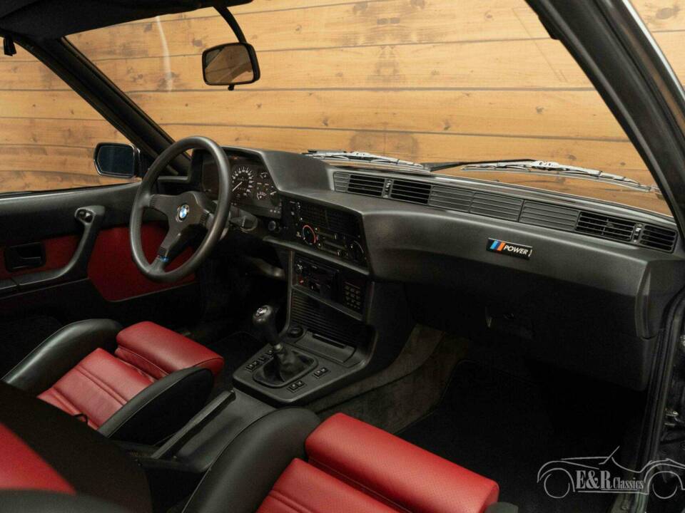 Image 6/19 de BMW M 635 CSi (1986)