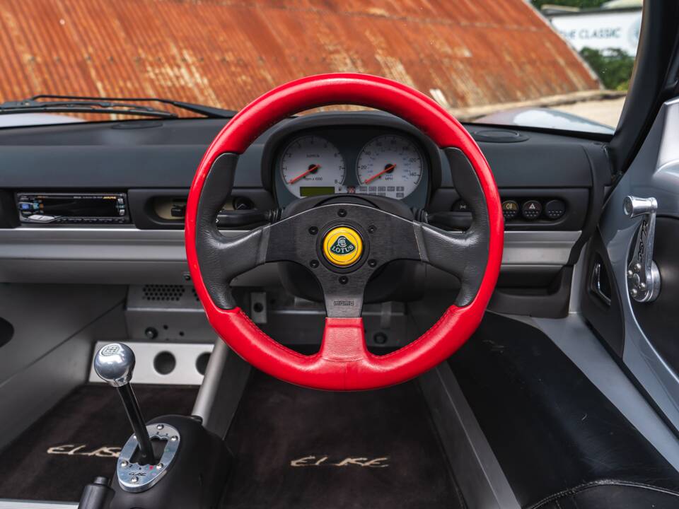 Image 33/37 de Lotus Elise 111 (1998)