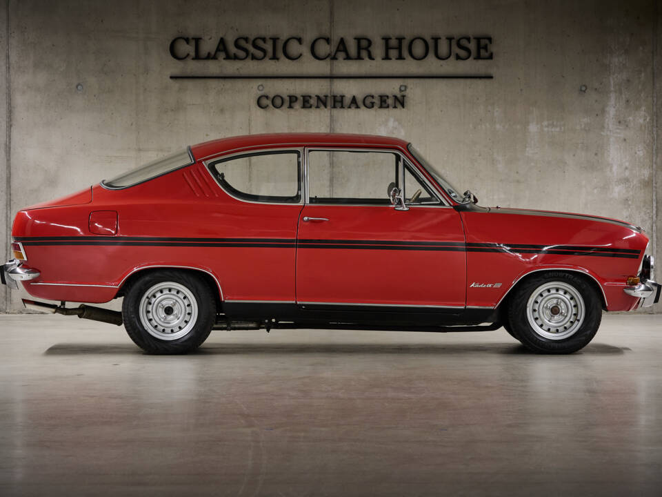 Image 6/98 de Opel Kadett 1,1 SR Rallye (1968)