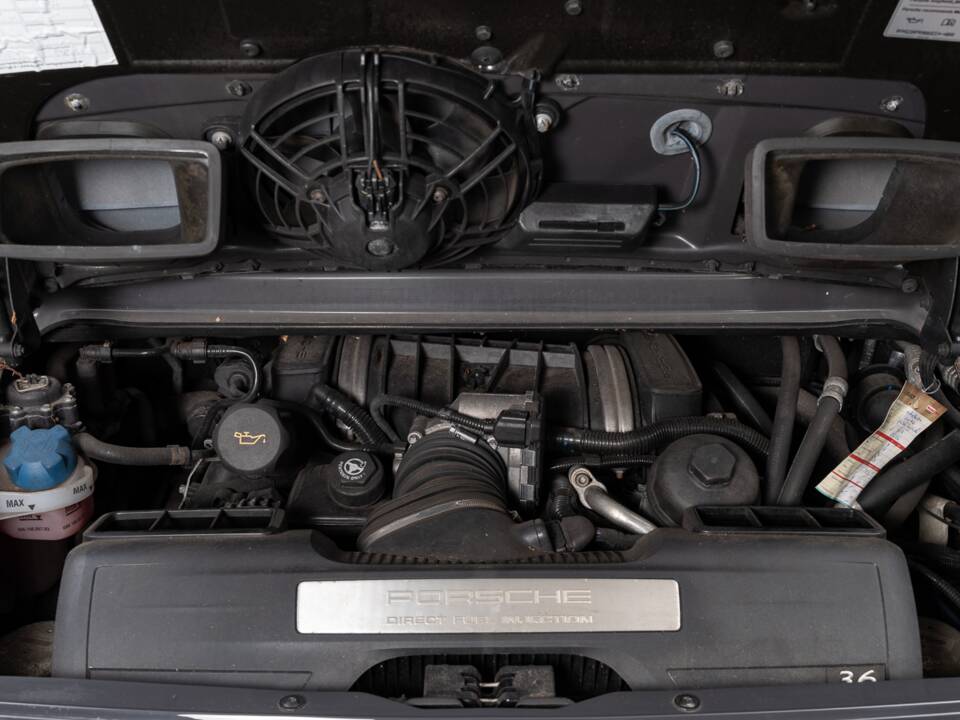 Bild 36/38 von Porsche 911 Carrera 4 (2011)