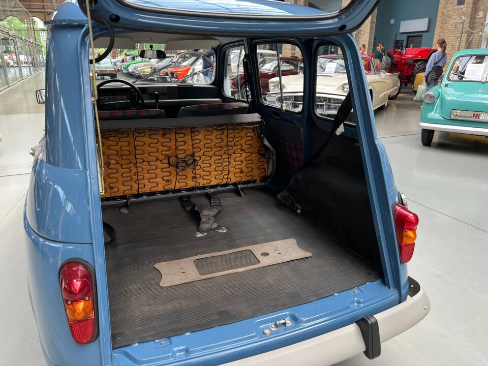 Imagen 19/32 de Renault R 4 TL (1985)
