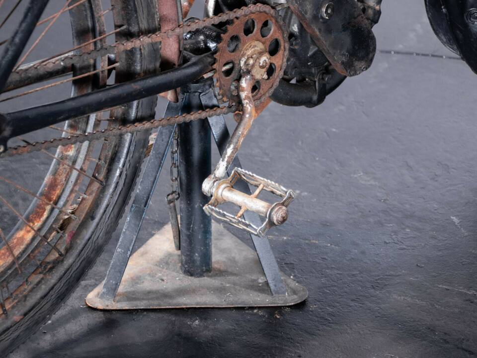 Image 23/26 of Motobécane DUMMY (1924)