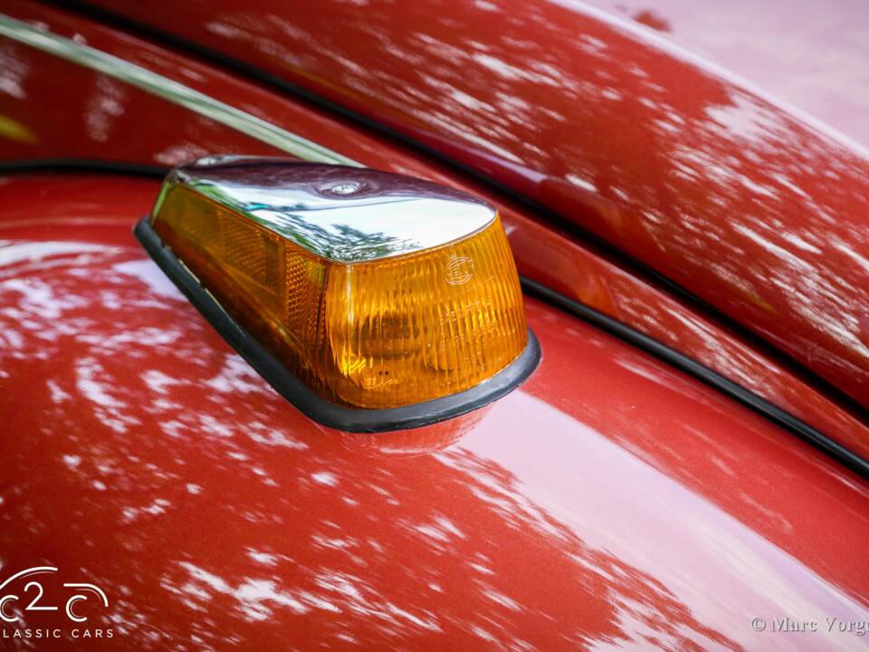 Bild 30/56 von Volkswagen Käfer 1303 &quot;Champagne Edition&quot; (1978)