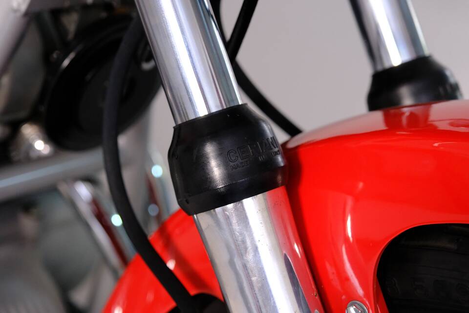 Immagine 29/96 di MV Agusta 750 S America (1976)