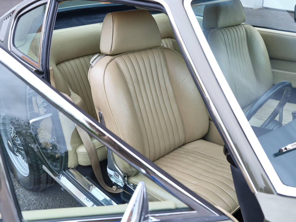 Imagen 9/50 de Aston Martin DBS (1970)