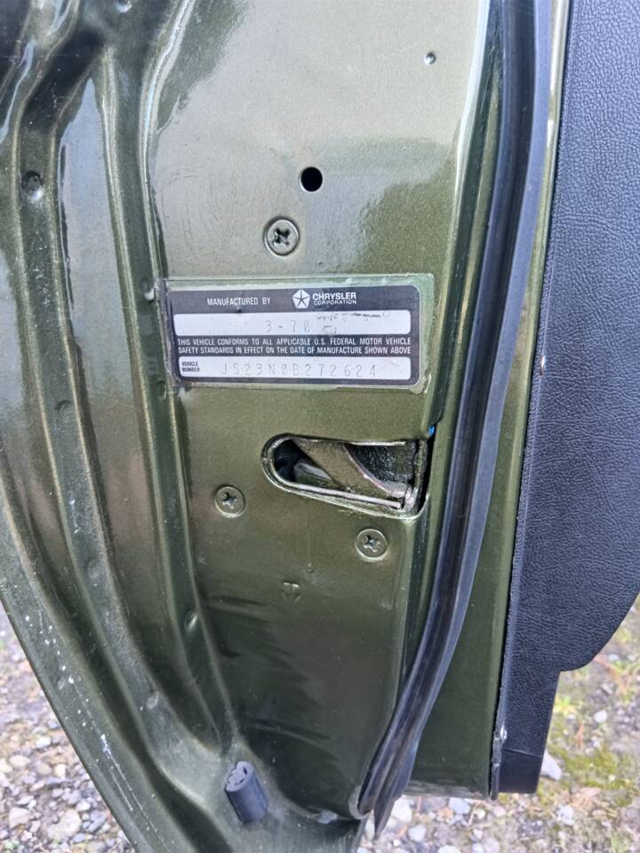 Image 21/27 of Dodge Challenger R/T (1970)