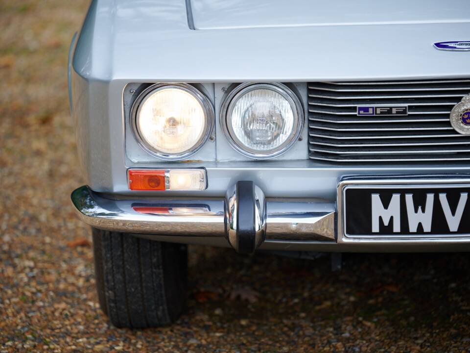 Image 8/50 of Jensen FF (1967)
