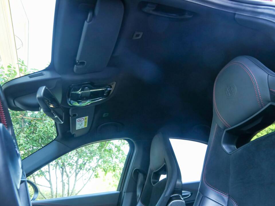 Bild 41/50 von Alfa Romeo Giulia Quadrifoglio (2017)
