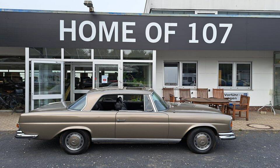 Bild 22/30 von Mercedes-Benz 280 SE 3,5 (1971)