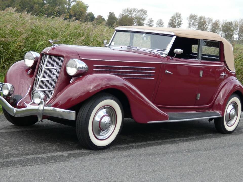 Bild 1/19 von Auburn 851 Supercharged Roadster (1935)