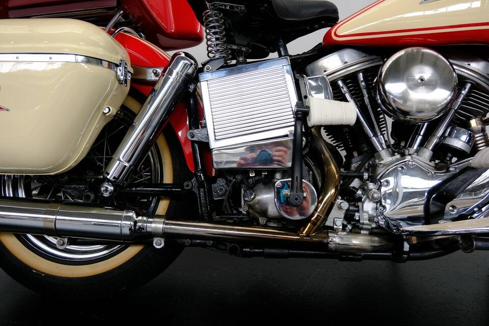 Image 10/75 of Harley-Davidson FL Panhead (1965)