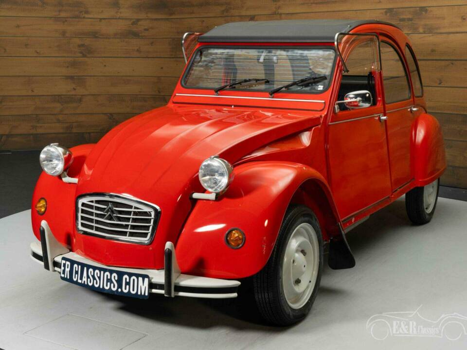 Image 10/19 de Citroën 2 CV 6 (1983)