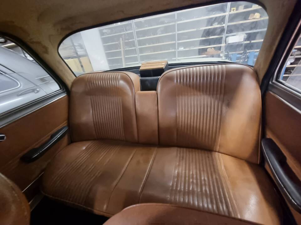 Bild 10/12 von Alfa Romeo Giulia 1600 Super Biscione (1969)