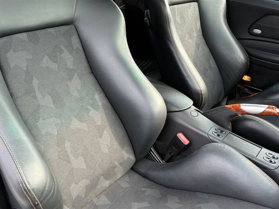 Bild 26/46 von Porsche 911 Turbo (2004)