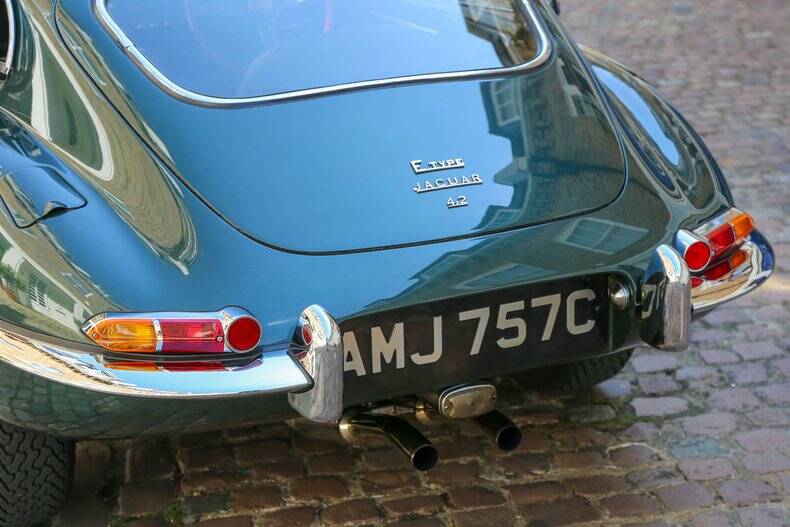 Bild 15/50 von Jaguar E-Type 4.2 (1965)