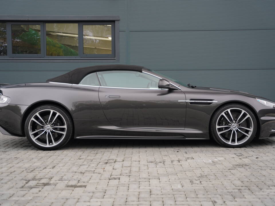 Afbeelding 23/50 van Aston Martin DBS Volante (2011)