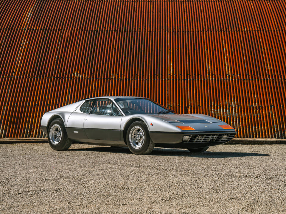 Image 10/38 de Ferrari 365 GT4 BB (1974)