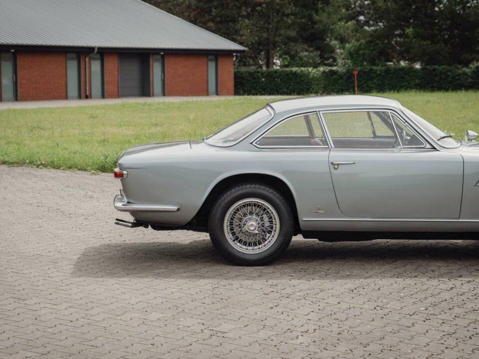 Afbeelding 8/25 van Maserati 3500 GTI Sebring (1966)