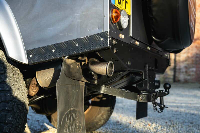 Immagine 39/50 di Land Rover Defender 110 (2008)
