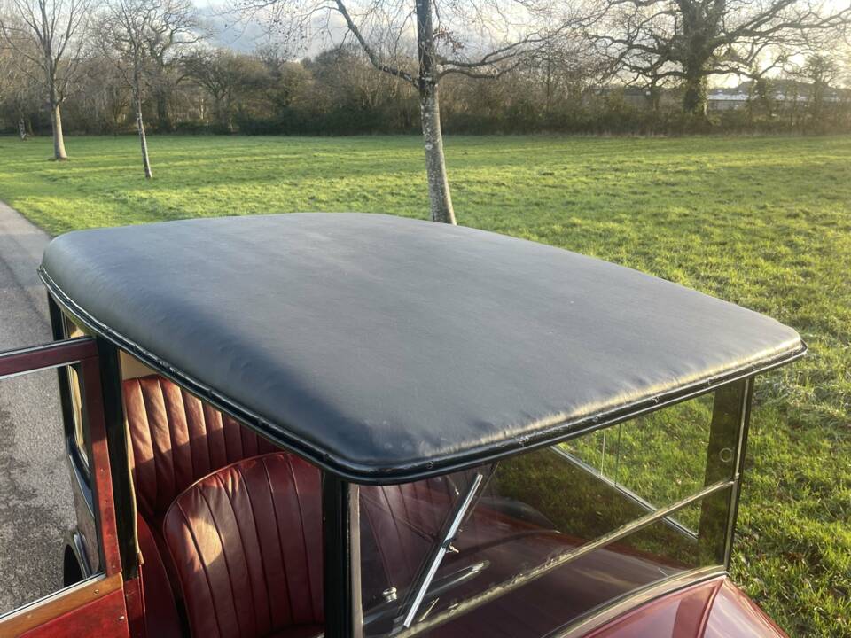 Image 5/12 of Austin 7 R Fabric Saloon (1928)