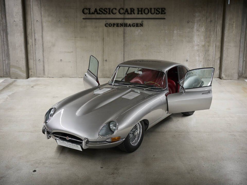 Immagine 95/99 di Jaguar E-Type 3.8 (1964)