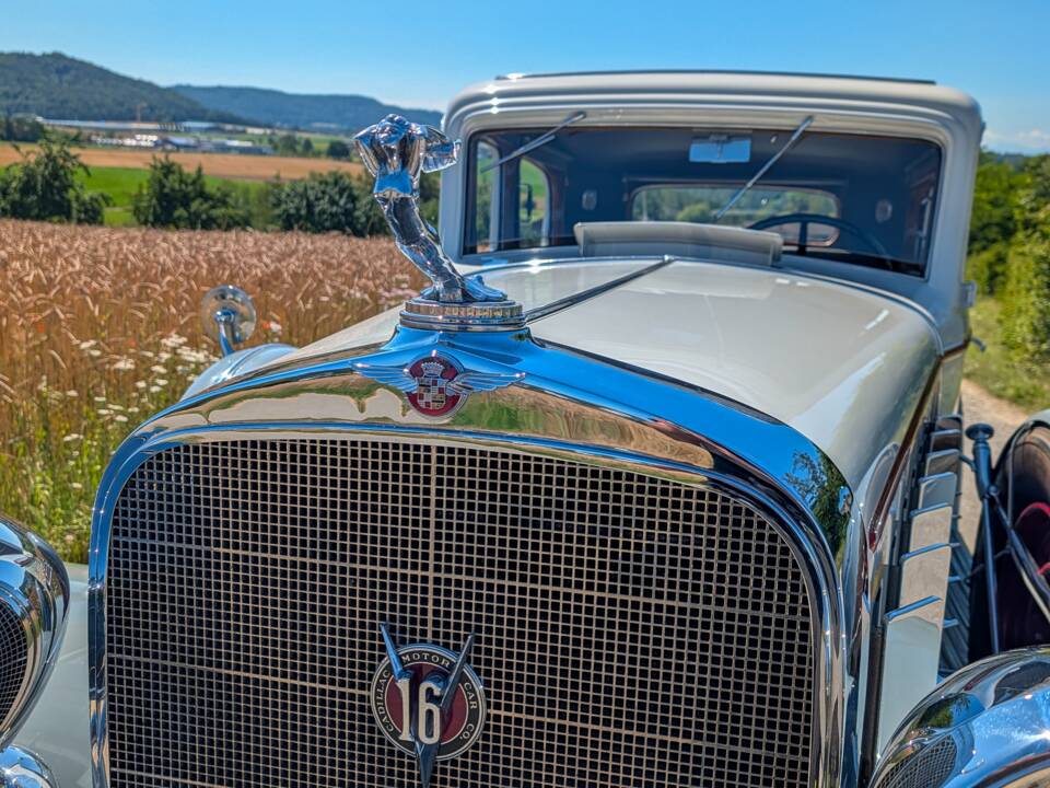 Imagen 7/51 de Cadillac 452 B Town Coupe (1931)