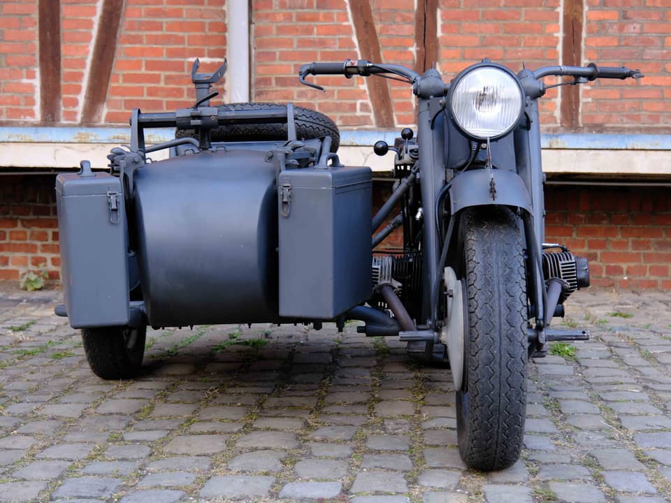 Image 30/92 of Zündapp KS 750 (1943)