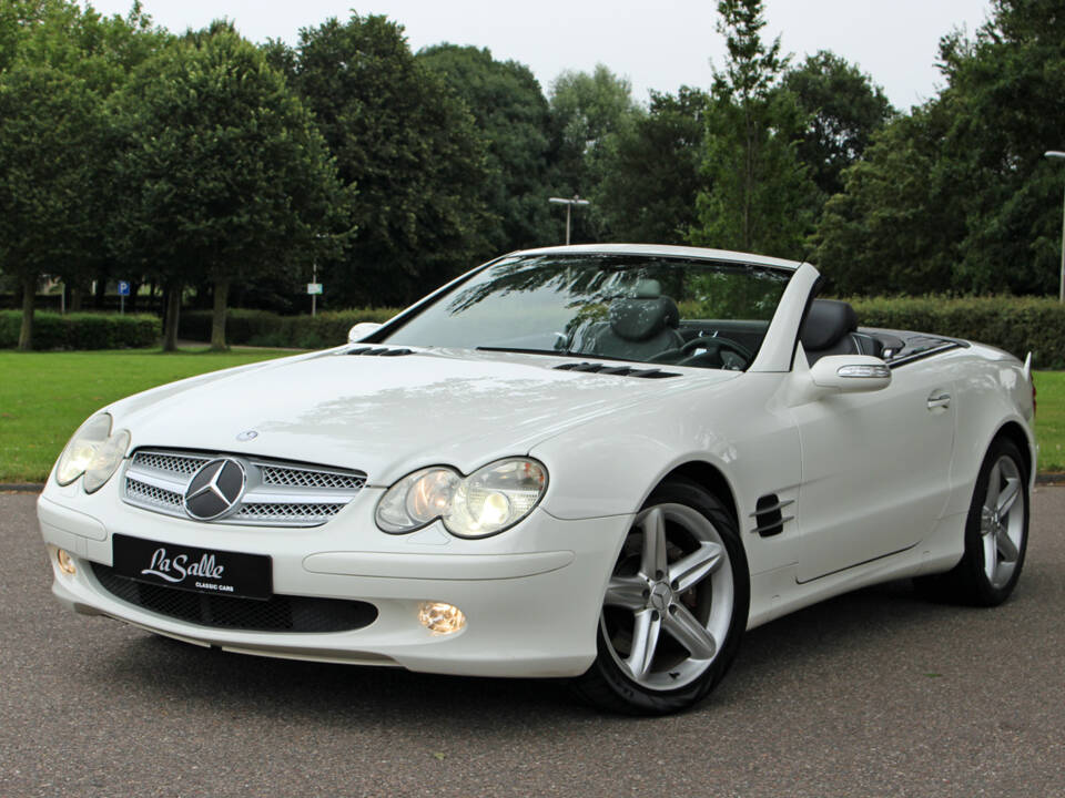 Image 7/21 de Mercedes-Benz SL 500 (2004)