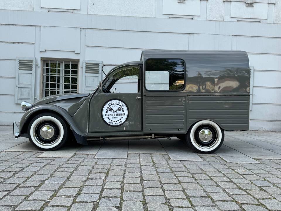 Bild 2/30 von Citroën AK 400 (1973)