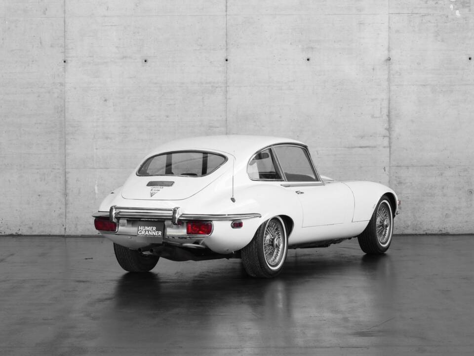 Bild 4/40 von Jaguar E-Type V12 (1972)