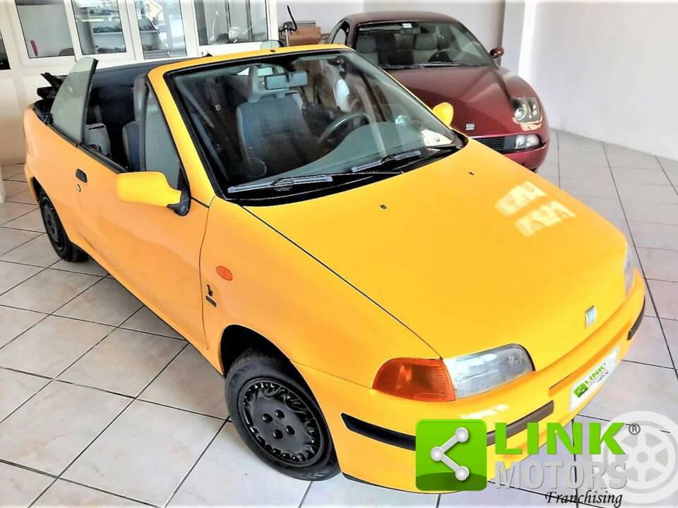 Immagine 4/10 di FIAT Cabrio 60cv (1996)