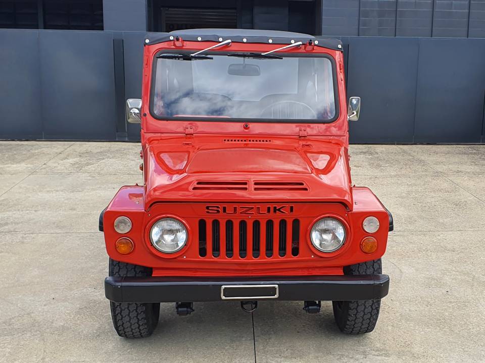 Image 2/36 of Suzuki LJ 80 (1979)