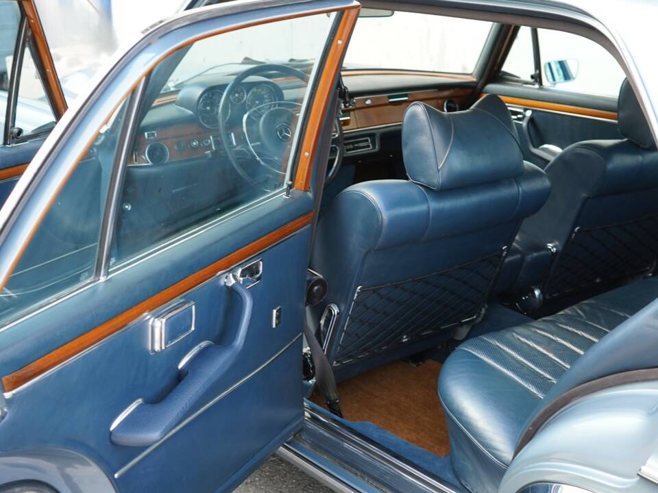 Bild 30/50 von Mercedes-Benz 300 SEL 6.3 (1972)
