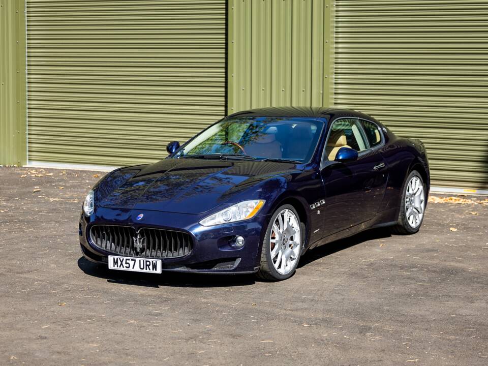 Immagine 18/31 di Maserati GranTurismo 4.2 (2008)