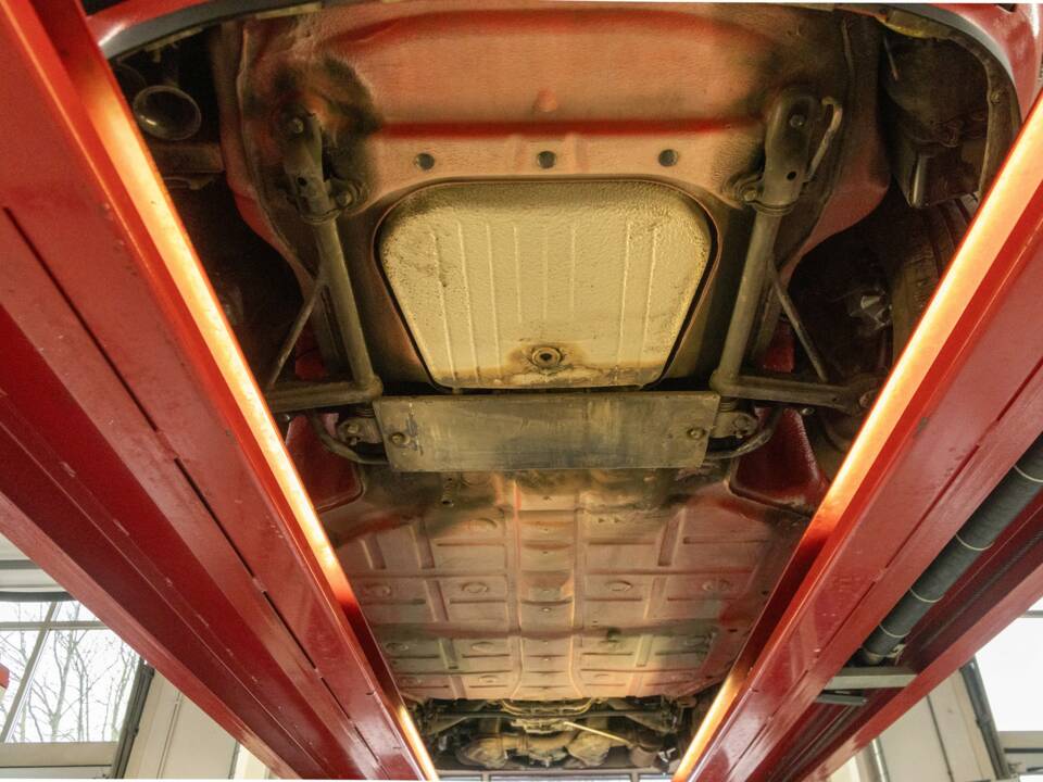 Bild 11/50 von Porsche 911 Carrera 3.2 (1988)