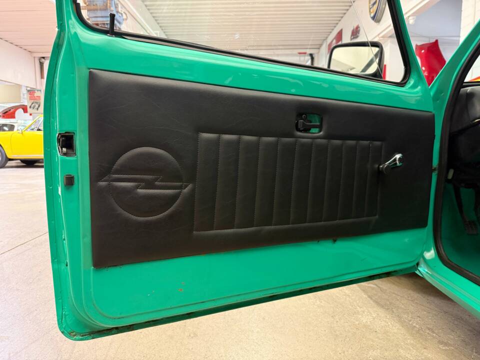 Image 6/18 of Opel Kadett 2,0 E Rallye (1978)